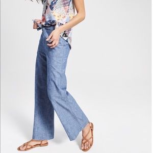 NWT: Gap wide leg chambray pant
